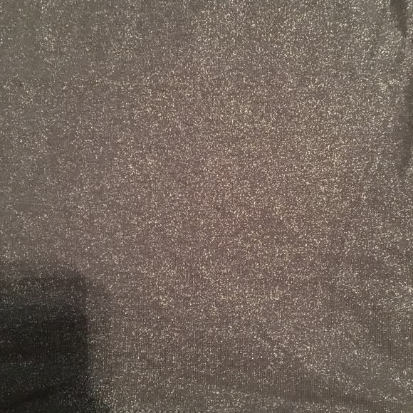 H&M Top (4 for $20) - Picture 2 of 4